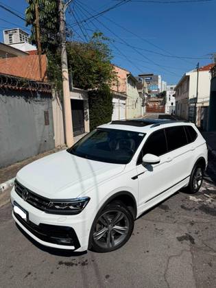 VOLKSWAGEN TIGUAN 2.0 350 TSI GASOLINA ALLSPACE R-LINE 4MOTION DSG VOLKSWAGEN TIGUAN 2.0 350 TSI GASOLINA ALLSPACE R-LINE 4MOTION DSG